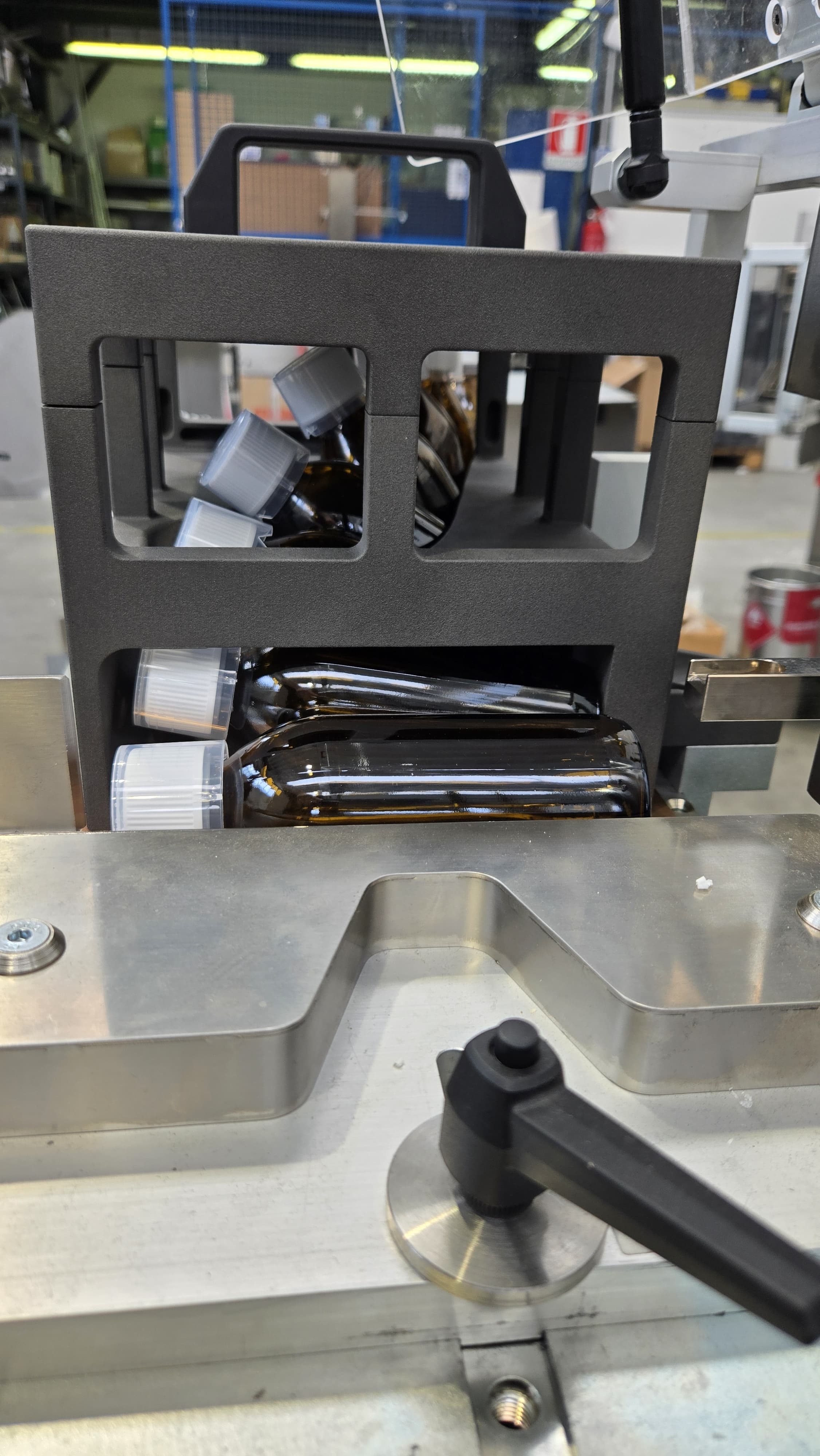 stampa-3D_2-macchina-flaconi_atsgroup.jpg