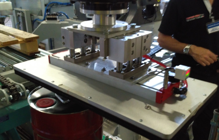 N_Paletizer Dobble Head Full Automatic Fanuc _Sherwing-02.jpg